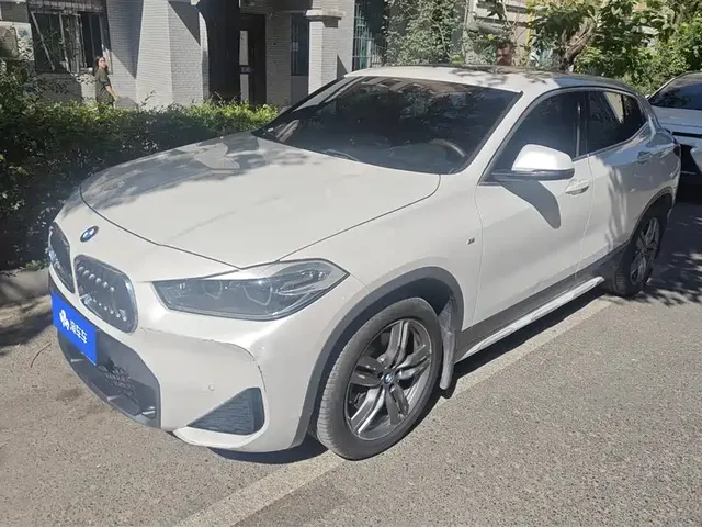 BMW X2 2021 sDrive25i Leading M Off-Road Package