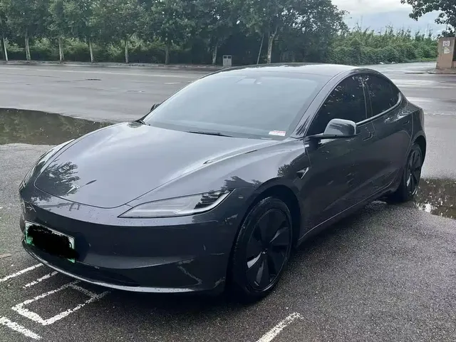 Tesla Model 3 2023 Rear-Wheel Drive