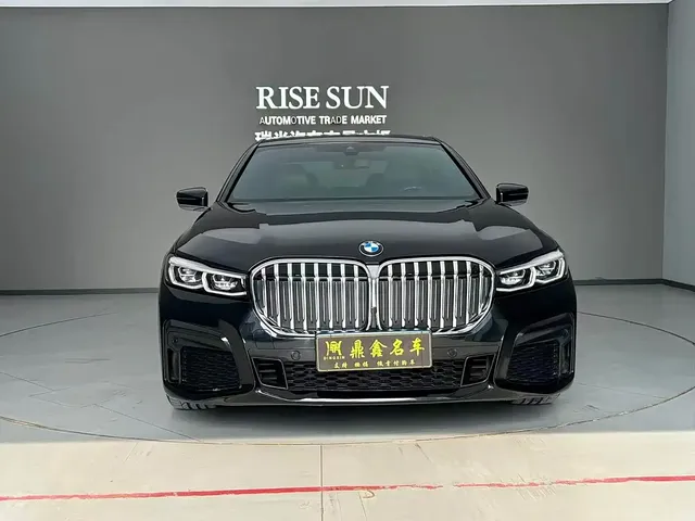 BMW 7 Series 2021 Model 730Li M Sport Package