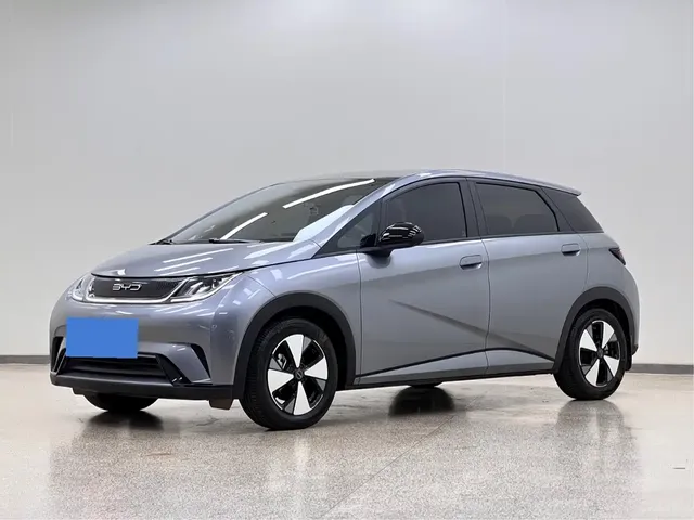 BYD Dolphin 2023 420km Fashion Edition