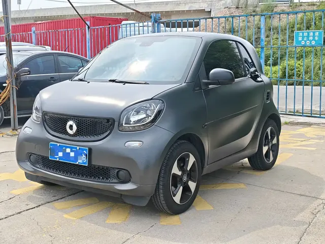 smart fortwo 2018 1.0L 52kW Hardtop Passion Edition China V