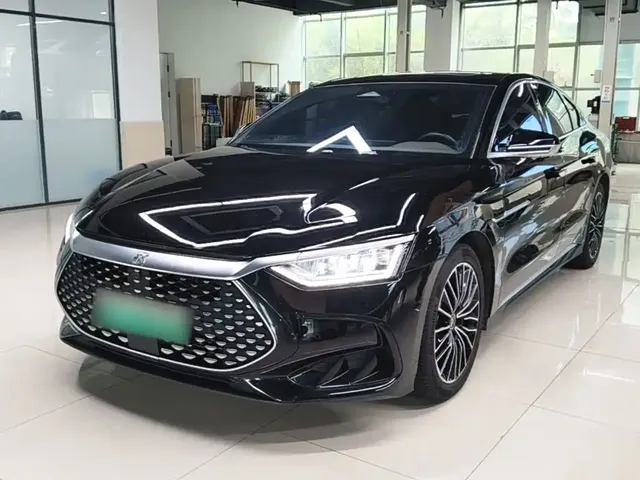 BYD Han 2022 DM-i 121KM Premium Edition