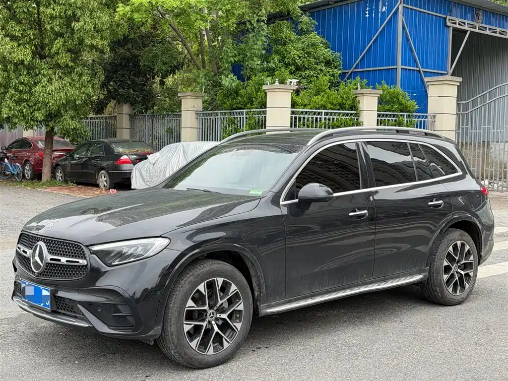 Mercedes-Benz GLC 2023 GLC 260 L 4MATIC Luxury 5-Seater