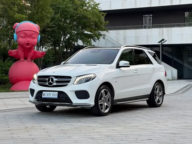 Mercedes-Benz GLE 2018 GLE 400 4MATIC Ultimate Edition