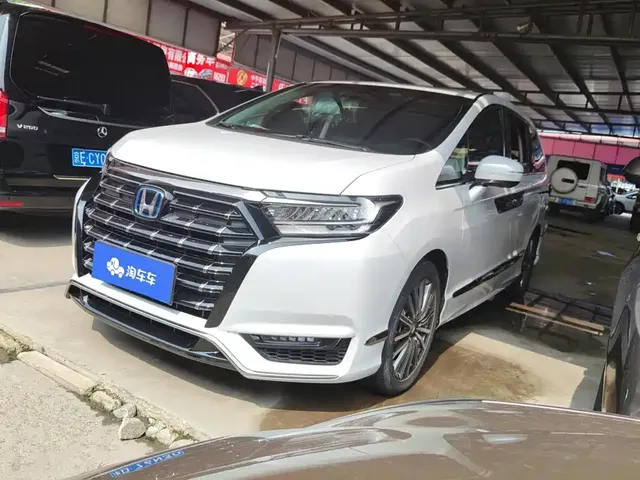 Honda Elysion 2024 2.0L e:HEV Luxury Edition