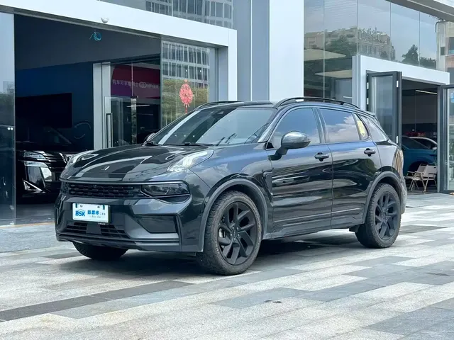 Lynk & Co 01 2021 2.0TD AWD Night Edition