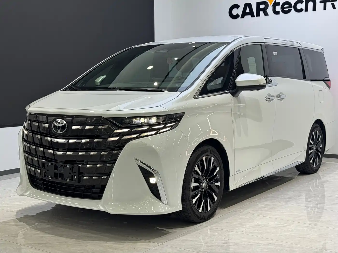 Toyota Alphard 2024 Hybrid 2.5L Ultimate Enjoyment Edition