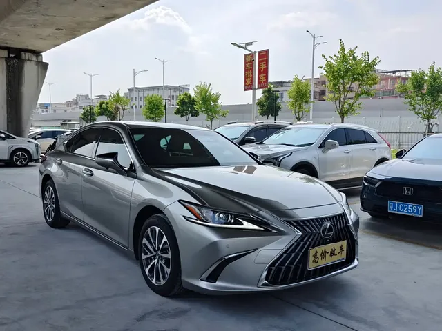 Lexus ES 2023 200 Excellence Edition
