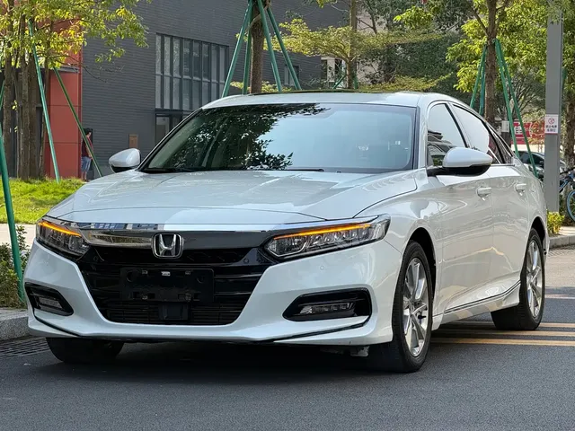 Honda Accord 2018 260TURBO Luxury Edition China V