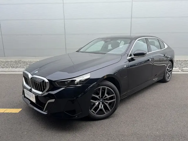BMW i5 2025 eDrive 35L M Sport Package