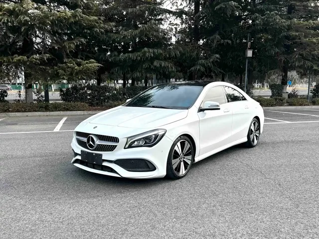Mercedes-Benz CLA (Import) 2018 CLA 200 Fashion Edition