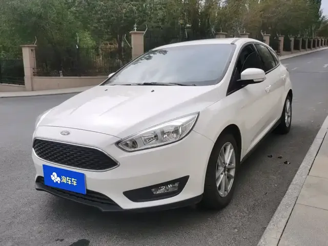 Ford Focus 2018 Hatchback Classic 1.6L Automatic Trend Smart Edition