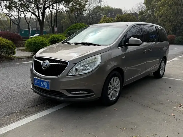 Buick GL8 2018 28T Luxury Model China VI