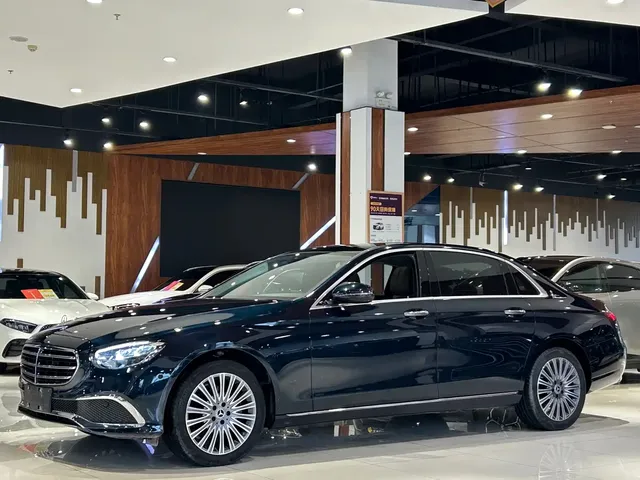 Mercedes-Benz E-Class 2023 Facelift E 260 L