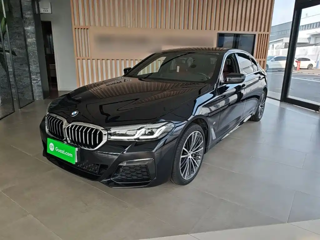 BMW 5 Series 2023 Facelift 530Li Leading M Sport Package