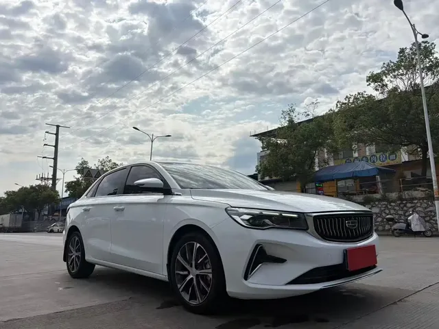 Geely Emgrand 2022 4th Generation 1.5L CVT Flagship