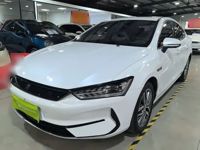 BYD Qin PLUS 2024 Glory Edition EV 420KM Surpass
