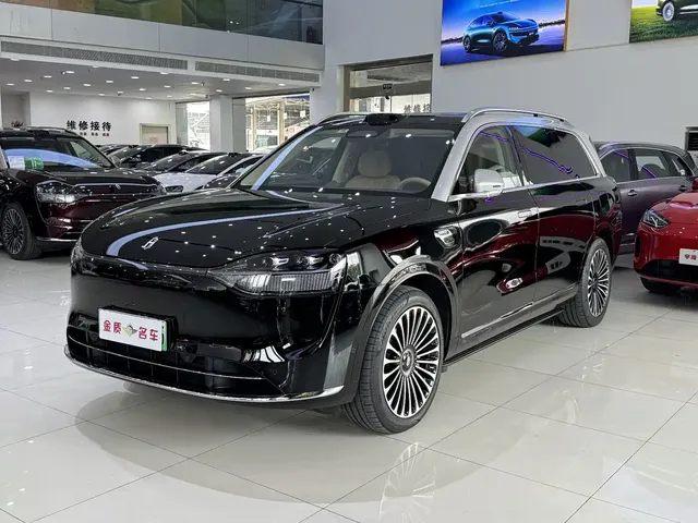 AITO Wenjie AITO M9 2025 Extended Range Ultra 52kWh 6-Seater
