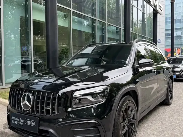 Mercedes-Benz GLB AMG 2024 AMG GLB 35 4MATIC