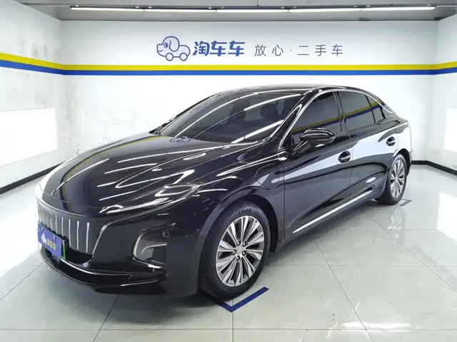 Hongqi E-QM5 2024 Model 610km PLUS
