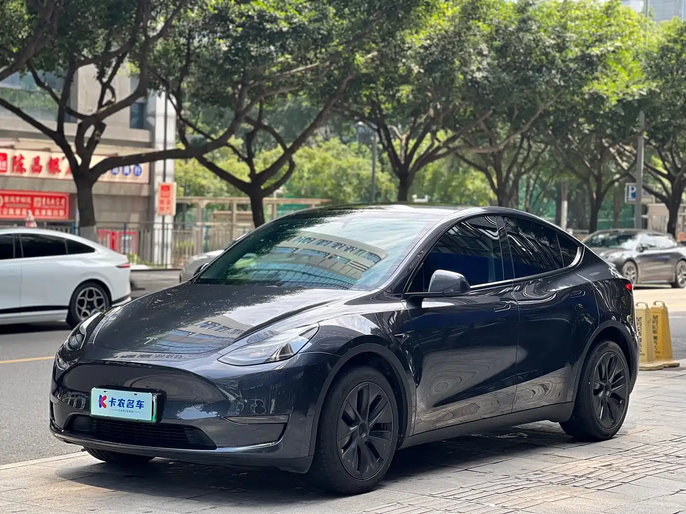 Tesla Model Y 2024 Long Range AWD