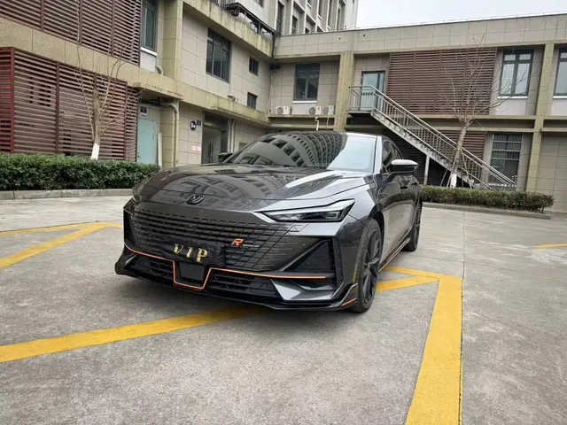 Changan UNI-V 2022 1.5T Sport Edition