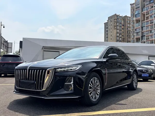 Hongqi H5 2025 1.5T DCT Flag Rhythm 500,000 Units Memorial Edition