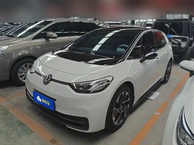 Volkswagen ID.3 2025 Smart Edition Outstanding Oxygen Version