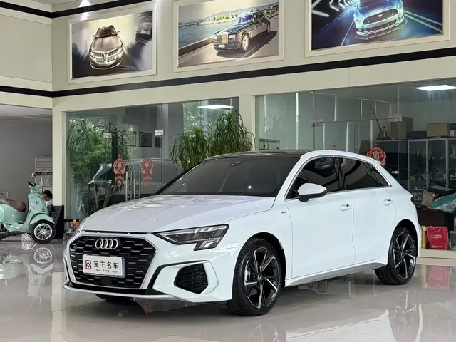 Audi A3 2024 Model Sportback 35 TFSI Fashion Sport