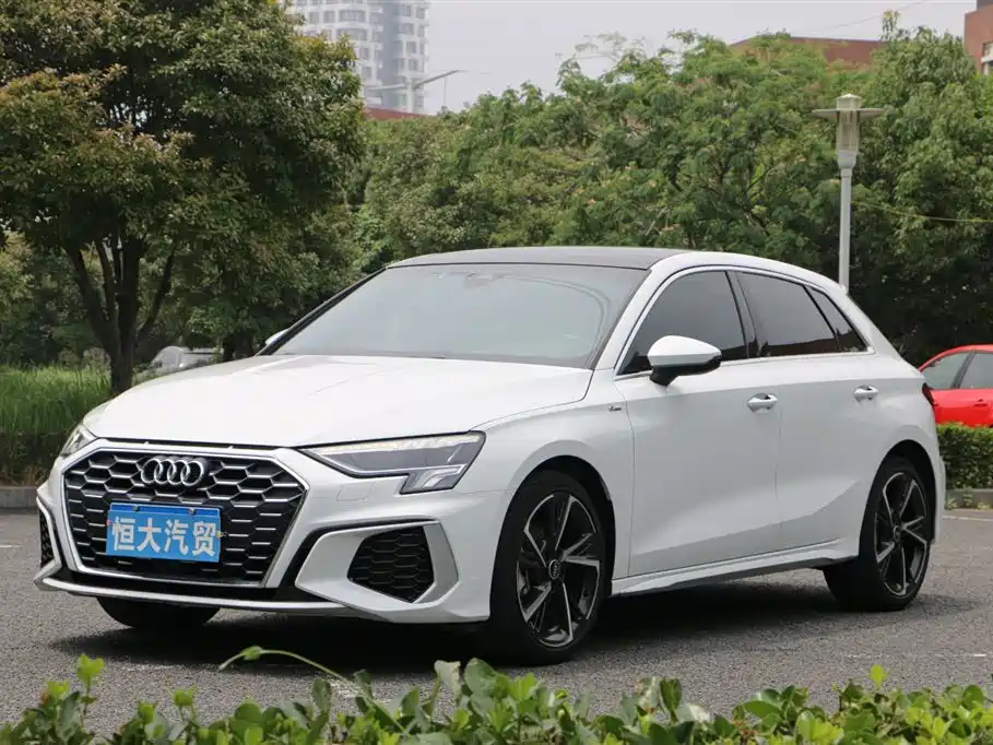 Audi A3 2023 Sportback 35 TFSI Fashion Sport
