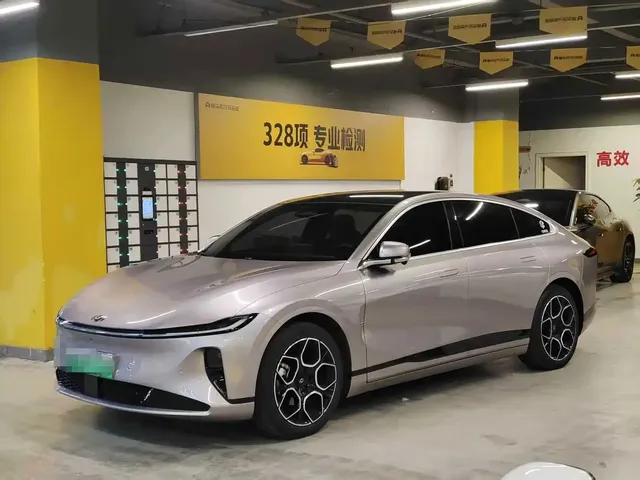 Changan Qiyuan A07 2025 Pure Electric Deluxe Edition 710 Long Range