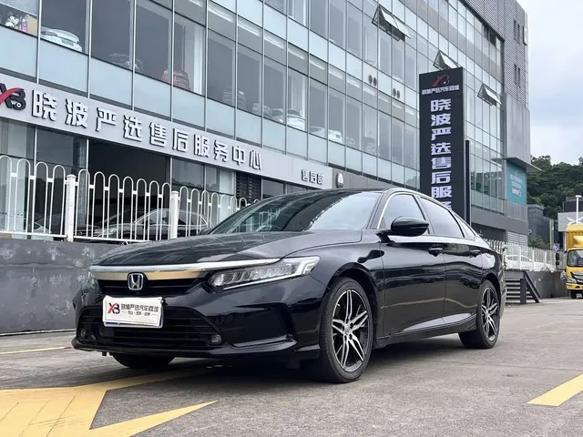 Honda Inspire 2022 Sharp Hybrid 2.0L Pure Elegance Edition