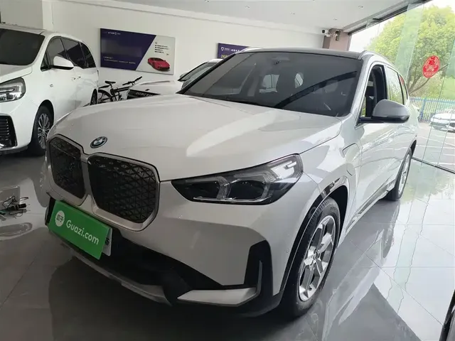 BMW iX1 2023 eDrive25L X Design Package