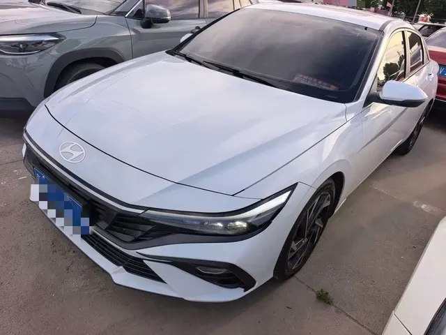 Hyundai Elantra 2023 1.5L CVT GLX Elite Edition