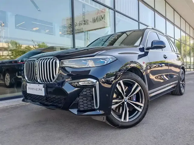 BMW X7 2022 xDrive40i Exclusive M Sport Package