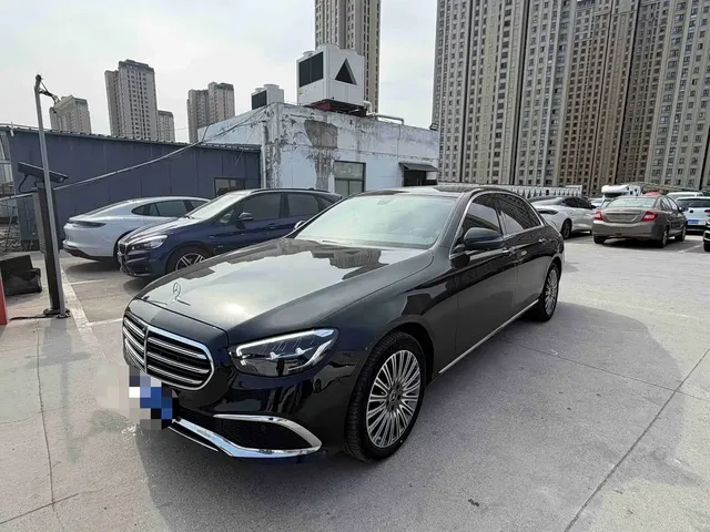 Mercedes-Benz E-Class 2023 E 300 L Fashion