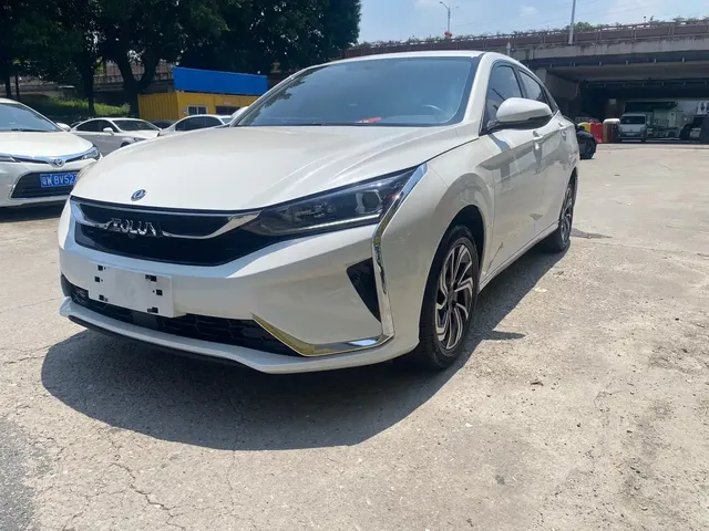 Dongfeng Aeolus Yixuan 2022 230T Auto Light-Chasing Knight Edition