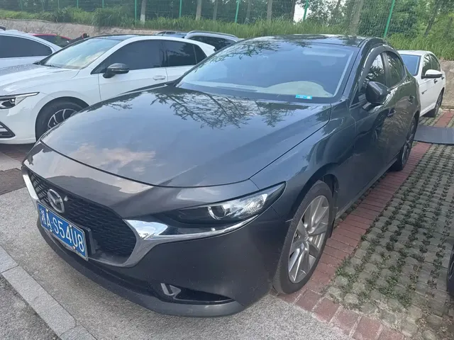 Mazda 3 Axela 2020 2.0L Automatic Zhi Ya Edition