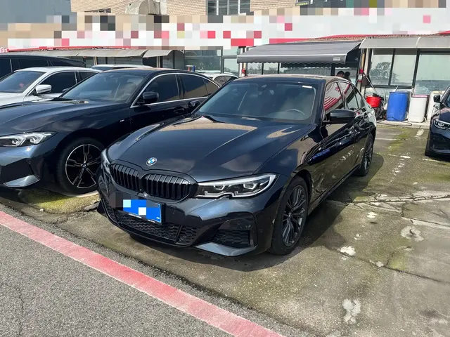 BMW 3 Series 2021 330i M Sport Night Edition