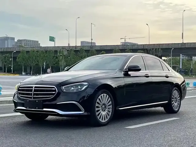 Mercedes-Benz E-Class 2023 E 300 L Luxury