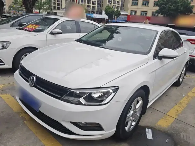 Volkswagen Lamando 2018 230TSI DSG Trend Edition