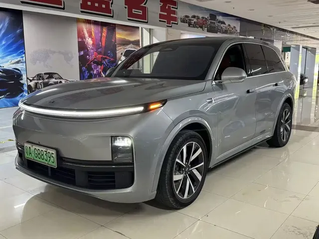 Li Auto Li L8 2024 Pro