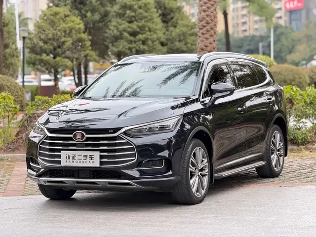 BYD Tang 2018 2.0T Automatic Smart Connection Honor Edition 7-Seater China V