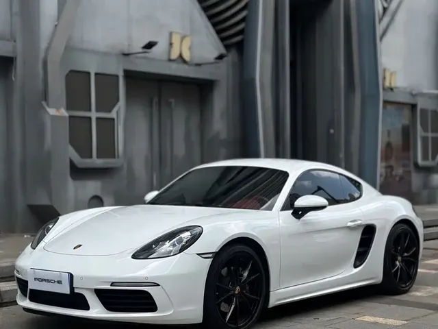 Porsche 718 2018 Cayman 2.0T