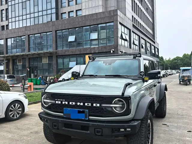 Ford Bronco 2024 2.3T Badlands