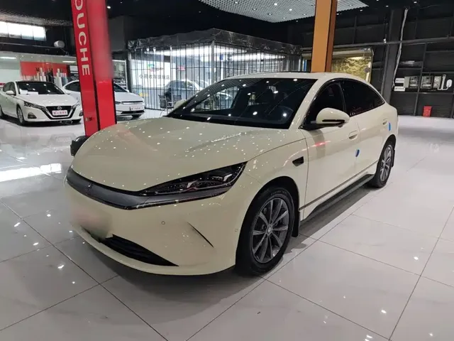 BYD Qin L 2025 EV 470KM Leading Edition