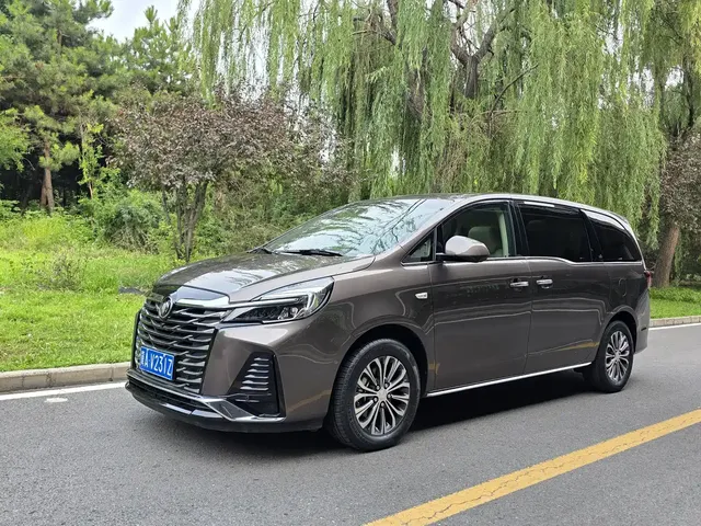 Buick GL8 2023 Land Business Class Smart Premium