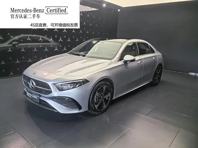 Mercedes-Benz A-Class 2023 A 200 L Fashion