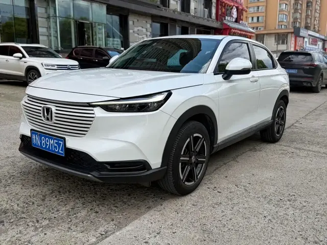 Honda Vezel 2023 1.5L CVT Pioneer Edition