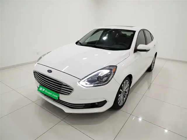 Ford Escort 2019 EcoBoost 125 Automatic Ultimate
